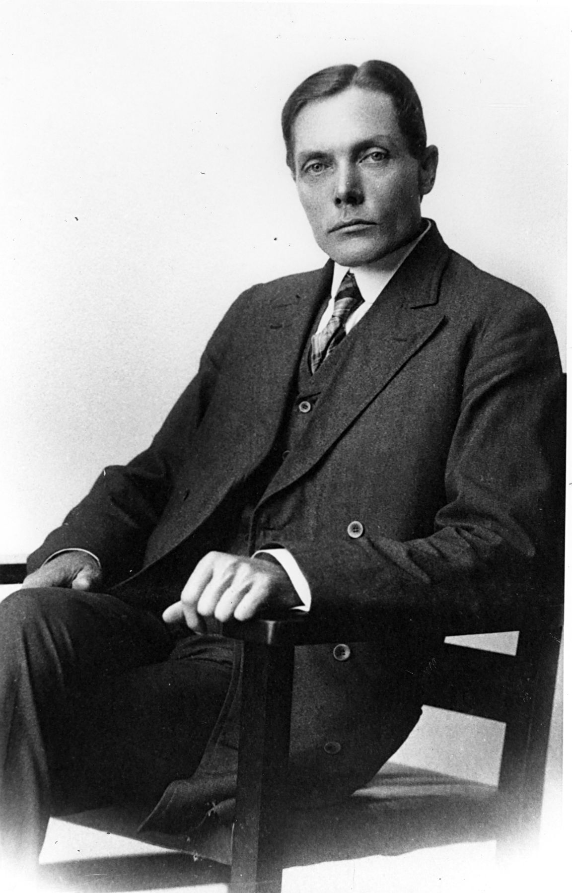Wallace Short